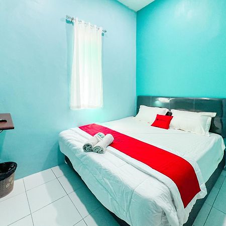 Reddoorz Near Sunrise Mall Mojokerto Kültér fotó